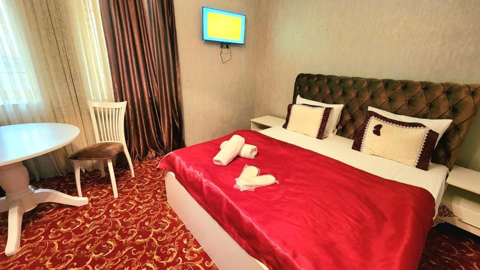 Family Soffia Hotel Old City บากู ภายนอก รูปภาพ